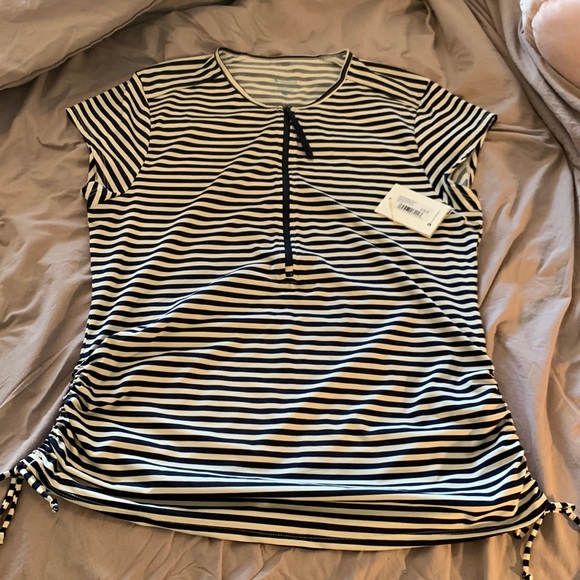 Carve Designs Other - Carve Designs rash guard.